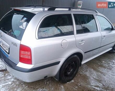 Серый Шкода Октавия, объемом двигателя 1.6 л и пробегом 300 тыс. км за 5500 $, фото 3 на Automoto.ua