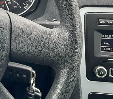 Серый Шкода Октавия, объемом двигателя 1.6 л и пробегом 229 тыс. км за 8999 $, фото 20 на Automoto.ua