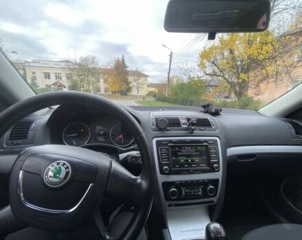 Сірий Шкода Октавія, об'ємом двигуна 1.6 л та пробігом 240 тис. км за 8900 $, фото 6 на Automoto.ua