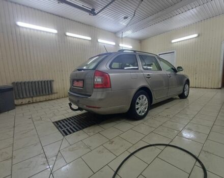 Сірий Шкода Октавія, об'ємом двигуна 0 л та пробігом 197 тис. км за 7750 $, фото 4 на Automoto.ua
