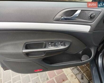 Серый Шкода Октавия, объемом двигателя 1.2 л и пробегом 175 тыс. км за 7100 $, фото 9 на Automoto.ua