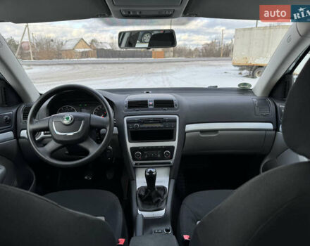 Серый Шкода Октавия, объемом двигателя 1.4 л и пробегом 185 тыс. км за 6950 $, фото 17 на Automoto.ua