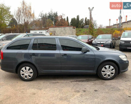 Сірий Шкода Октавія, об'ємом двигуна 1.6 л та пробігом 307 тис. км за 7190 $, фото 1 на Automoto.ua