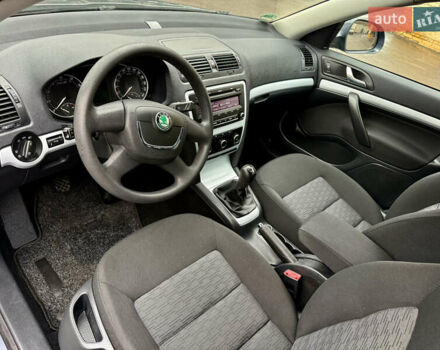 Сірий Шкода Октавія, об'ємом двигуна 1.8 л та пробігом 199 тис. км за 6599 $, фото 12 на Automoto.ua