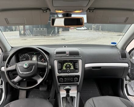 Сірий Шкода Октавія, об'ємом двигуна 2 л та пробігом 282 тис. км за 7990 $, фото 8 на Automoto.ua