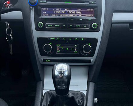 Серый Шкода Октавия, объемом двигателя 1.6 л и пробегом 280 тыс. км за 7900 $, фото 14 на Automoto.ua