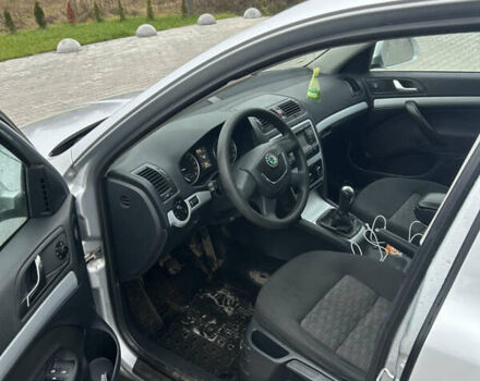 Серый Шкода Октавия, объемом двигателя 1.6 л и пробегом 295 тыс. км за 6800 $, фото 8 на Automoto.ua