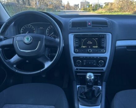 Серый Шкода Октавия, объемом двигателя 1.6 л и пробегом 280 тыс. км за 6600 $, фото 15 на Automoto.ua