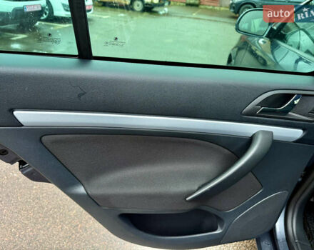 Сірий Шкода Октавія, об'ємом двигуна 1.8 л та пробігом 199 тис. км за 6599 $, фото 18 на Automoto.ua