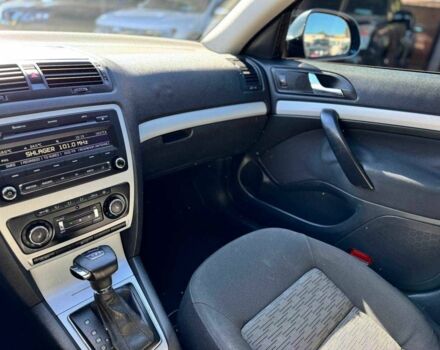 Сірий Шкода Октавія, об'ємом двигуна 1.8 л та пробігом 184 тис. км за 8800 $, фото 13 на Automoto.ua