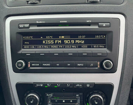 Сірий Шкода Октавія, об'ємом двигуна 1.6 л та пробігом 229 тис. км за 8999 $, фото 122 на Automoto.ua