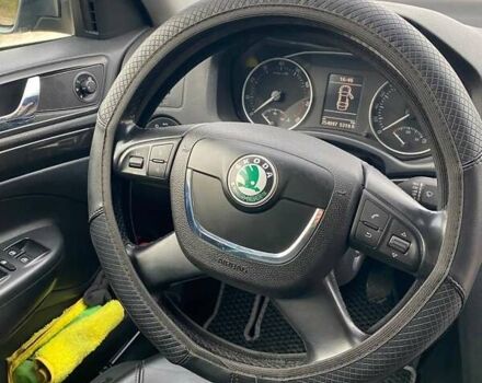 Серый Шкода Октавия, объемом двигателя 1.8 л и пробегом 255 тыс. км за 8500 $, фото 8 на Automoto.ua