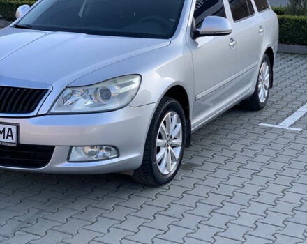 Сірий Шкода Октавія, об'ємом двигуна 1.6 л та пробігом 181 тис. км за 8799 $, фото 2 на Automoto.ua