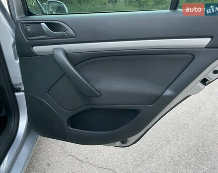 Серый Шкода Октавия, объемом двигателя 1.6 л и пробегом 167 тыс. км за 9500 $, фото 29 на Automoto.ua