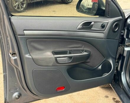 Сірий Шкода Октавія, об'ємом двигуна 1.6 л та пробігом 307 тис. км за 5890 $, фото 12 на Automoto.ua