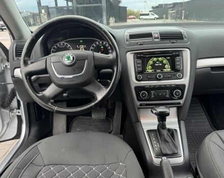 Сірий Шкода Октавія, об'ємом двигуна 2 л та пробігом 282 тис. км за 7990 $, фото 9 на Automoto.ua