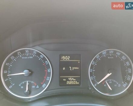 Серый Шкода Октавия, объемом двигателя 1.6 л и пробегом 268 тыс. км за 7799 $, фото 48 на Automoto.ua