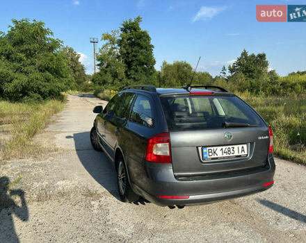 Серый Шкода Октавия, объемом двигателя 1.8 л и пробегом 221 тыс. км за 6900 $, фото 5 на Automoto.ua