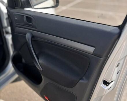 Серый Шкода Октавия, объемом двигателя 1.6 л и пробегом 191 тыс. км за 7000 $, фото 9 на Automoto.ua