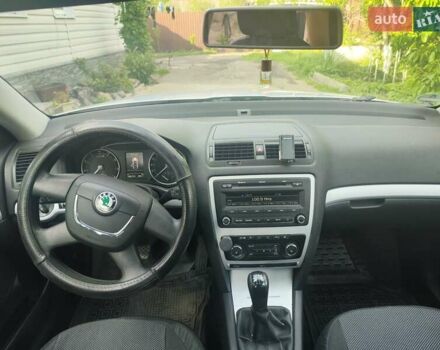 Серый Шкода Октавия, объемом двигателя 1.6 л и пробегом 200 тыс. км за 7650 $, фото 12 на Automoto.ua