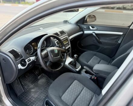 Серый Шкода Октавия, объемом двигателя 1.4 л и пробегом 310 тыс. км за 6200 $, фото 6 на Automoto.ua