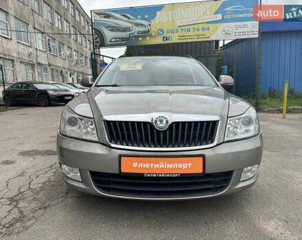 Серый Шкода Октавия, объемом двигателя 1.6 л и пробегом 247 тыс. км за 9900 $, фото 44 на Automoto.ua