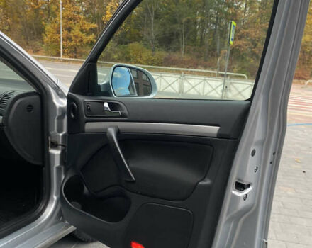 Серый Шкода Октавия, объемом двигателя 2 л и пробегом 259 тыс. км за 7200 $, фото 20 на Automoto.ua