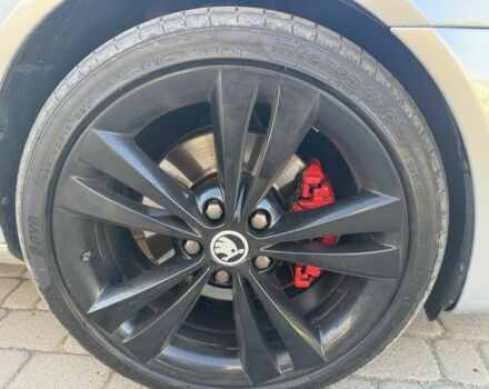 Сірий Шкода Октавія, об'ємом двигуна 2 л та пробігом 247 тис. км за 11000 $, фото 1 на Automoto.ua