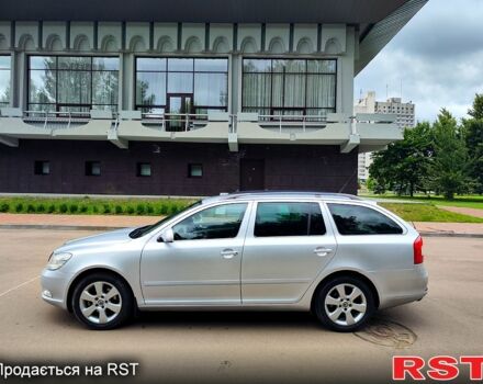 Серый Шкода Октавия, объемом двигателя 1.6 л и пробегом 200 тыс. км за 8350 $, фото 3 на Automoto.ua