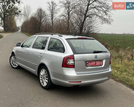 Серый Шкода Октавия, объемом двигателя 2 л и пробегом 255 тыс. км за 10700 $, фото 3 на Automoto.ua