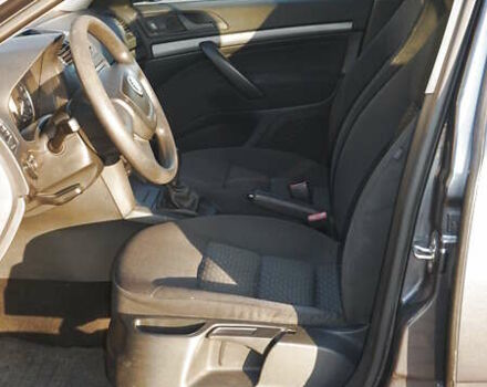 Сірий Шкода Октавія, об'ємом двигуна 1.39 л та пробігом 166 тис. км за 7500 $, фото 9 на Automoto.ua