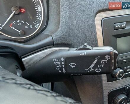 Сірий Шкода Октавія, об'ємом двигуна 1.8 л та пробігом 105 тис. км за 7850 $, фото 26 на Automoto.ua