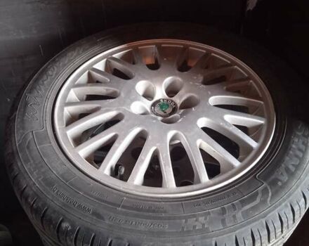 Серый Шкода Октавия, объемом двигателя 1.6 л и пробегом 300 тыс. км за 5500 $, фото 13 на Automoto.ua