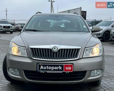 Серый Шкода Октавия, объемом двигателя 1.6 л и пробегом 245 тыс. км за 7500 $, фото 12 на Automoto.ua