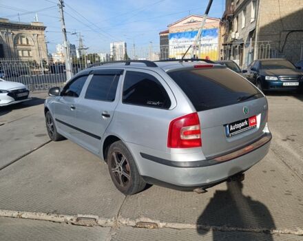 Серый Шкода Октавия, объемом двигателя 1.6 л и пробегом 305 тыс. км за 6490 $, фото 3 на Automoto.ua