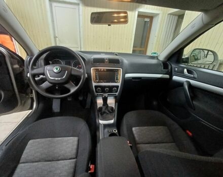 Сірий Шкода Октавія, об'ємом двигуна 0 л та пробігом 197 тис. км за 7750 $, фото 22 на Automoto.ua