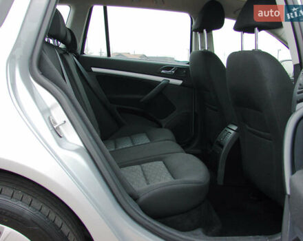 Сірий Шкода Октавія, об'ємом двигуна 1.6 л та пробігом 240 тис. км за 8000 $, фото 15 на Automoto.ua