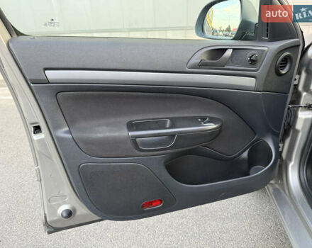 Шкода Октавія 2010 у Києві на Automoto.ua Сірий Шкода Октавія, об'ємом двигуна 1.6 л та пробігом 197 тис. км за 6950 $, фото 12 на Automoto.ua