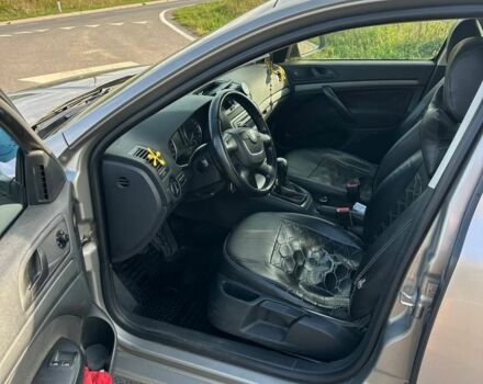 Серый Шкода Октавия, объемом двигателя 1.9 л и пробегом 320 тыс. км за 5100 $, фото 5 на Automoto.ua