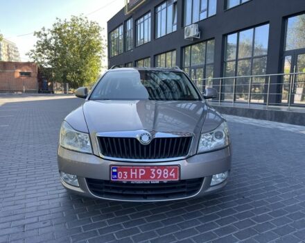 Шкода Октавия 2010 в Полтаве на Automoto.ua Серый Шкода Октавия, объемом двигателя 1.4 л и пробегом 194 тыс. км за 7300 $, фото 7 на Automoto.ua