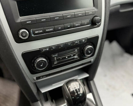 Серый Шкода Октавия, объемом двигателя 1.6 л и пробегом 183 тыс. км за 7400 $, фото 11 на Automoto.ua