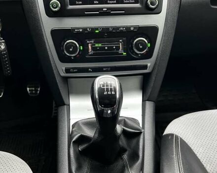 Серый Шкода Октавия, объемом двигателя 1.97 л и пробегом 215 тыс. км за 8700 $, фото 8 на Automoto.ua