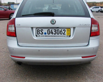 Сірий Шкода Октавія, об'ємом двигуна 1.6 л та пробігом 240 тис. км за 8000 $, фото 7 на Automoto.ua