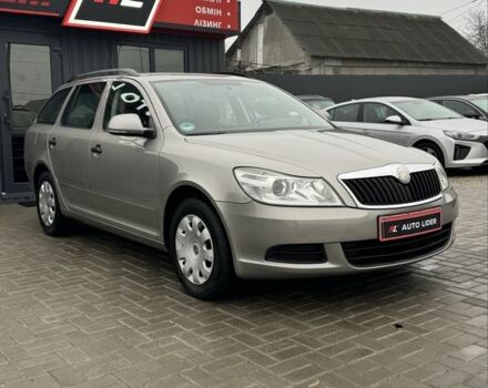 Серый Шкода Октавия, объемом двигателя 1.4 л и пробегом 174 тыс. км за 7500 $, фото 1 на Automoto.ua