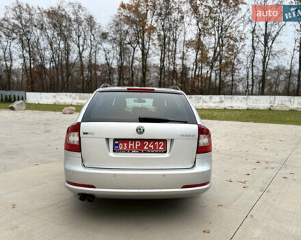 Серый Шкода Октавия, объемом двигателя 2 л и пробегом 185 тыс. км за 10700 $, фото 5 на Automoto.ua