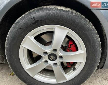 Серый Шкода Октавия, объемом двигателя 1.97 л и пробегом 215 тыс. км за 9100 $, фото 17 на Automoto.ua