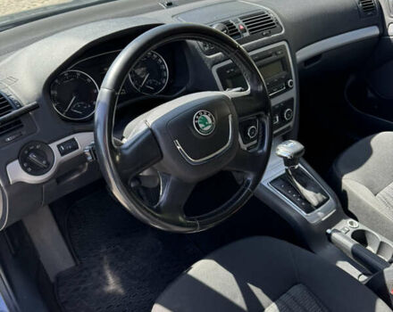 Сірий Шкода Октавія, об'ємом двигуна 1.39 л та пробігом 216 тис. км за 6400 $, фото 11 на Automoto.ua