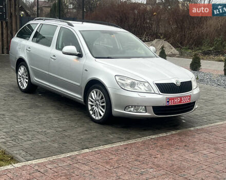 Серый Шкода Октавия, объемом двигателя 2 л и пробегом 254 тыс. км за 10600 $, фото 3 на Automoto.ua