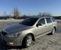 Серый Шкода Октавия, объемом двигателя 1.6 л и пробегом 325 тыс. км за 6500 $, фото 1 на Automoto.ua