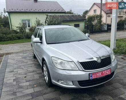 Серый Шкода Октавия, объемом двигателя 1.6 л и пробегом 281 тыс. км за 7800 $, фото 1 на Automoto.ua